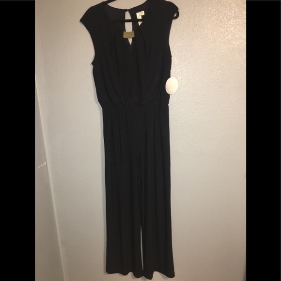 Emima & Michele Pants - Black Jumper with Gold Accent